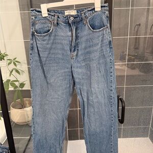 Abercrombie & Fitch “The Loose” High Rise Jeans